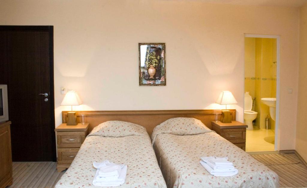 Family Hotel Zora Razlog Luaran gambar